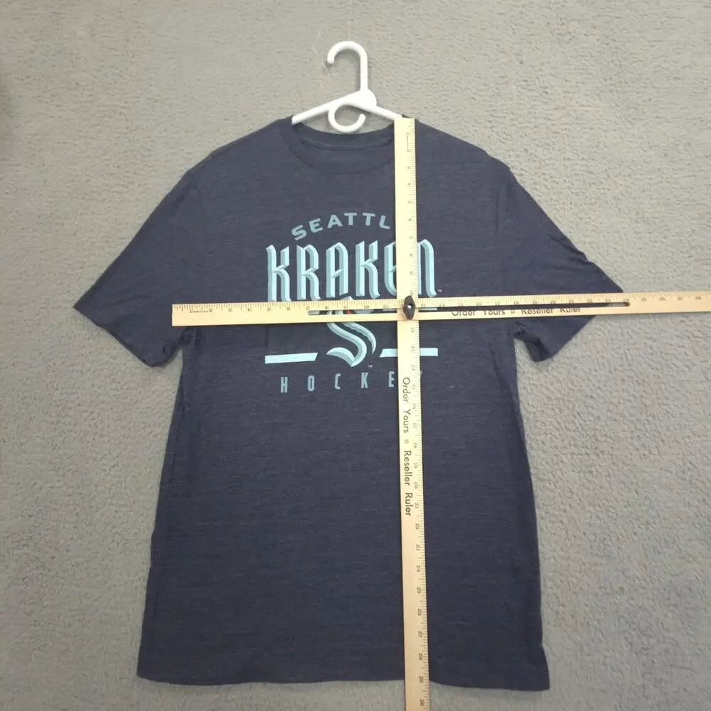 Seattle Kraken Shirt Mens Medium Blue Short Sleeve Lightweight NHL Hockey EUC